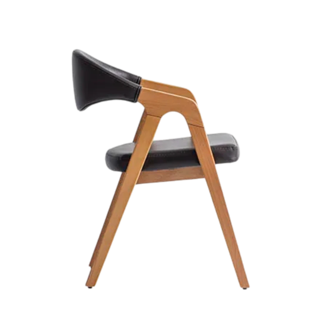 Gamma Chair