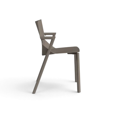 Kami Chair