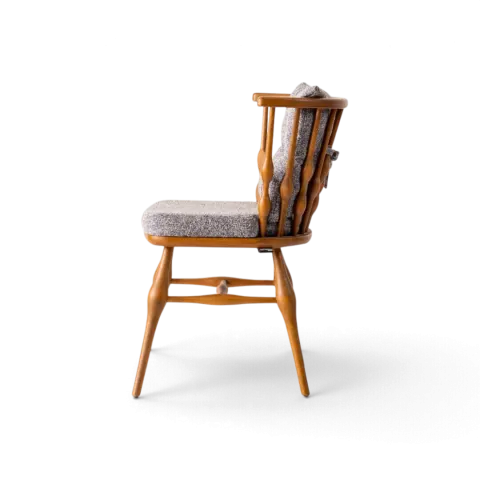 Kewin Chair