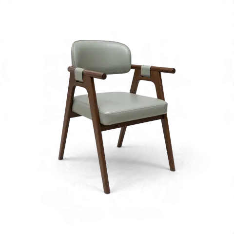 Strada Chair
