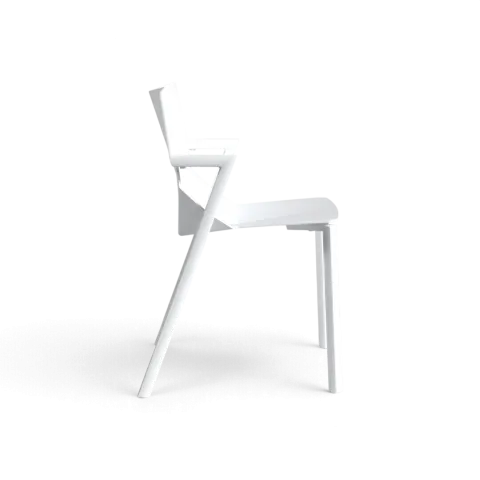 Kami Chair